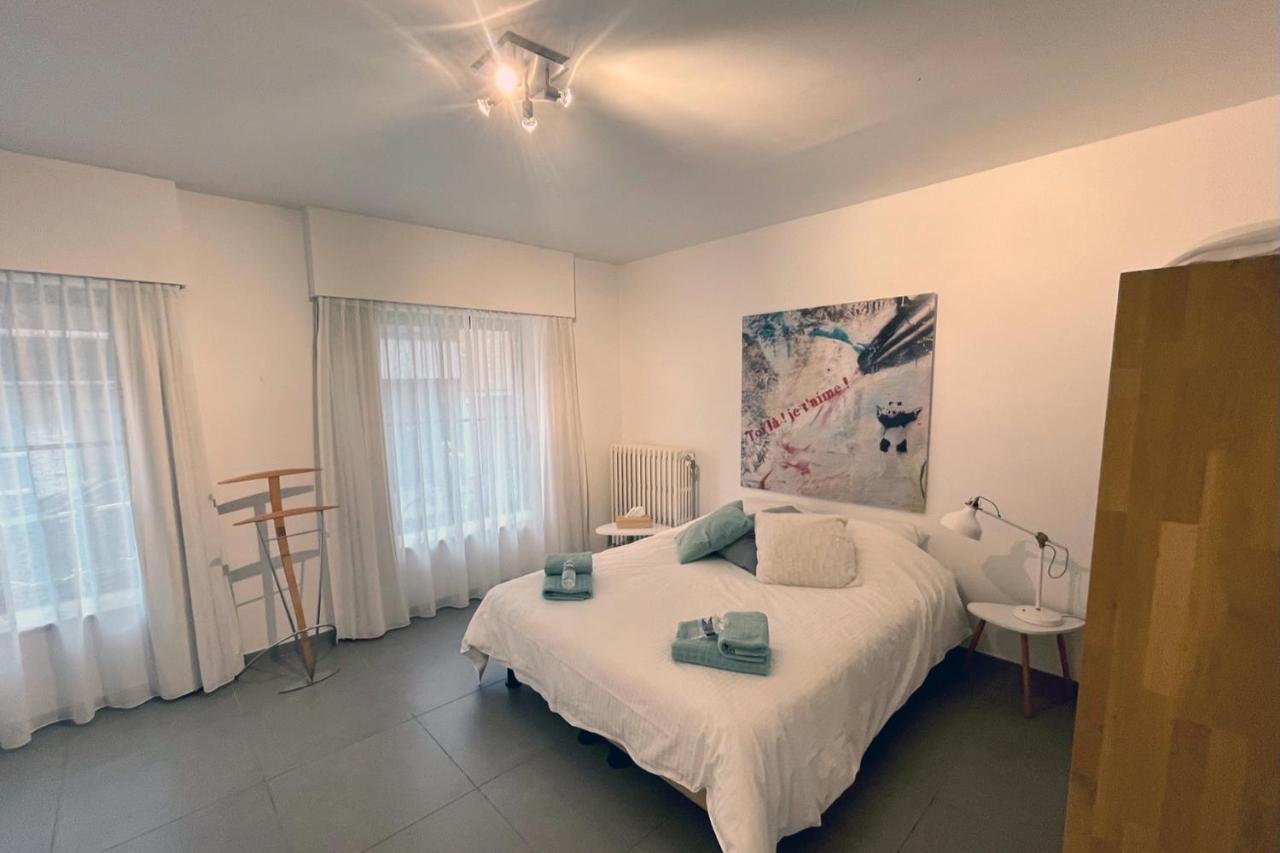 Apartment With Free Covered Parking - City Center Gent Exteriör bild